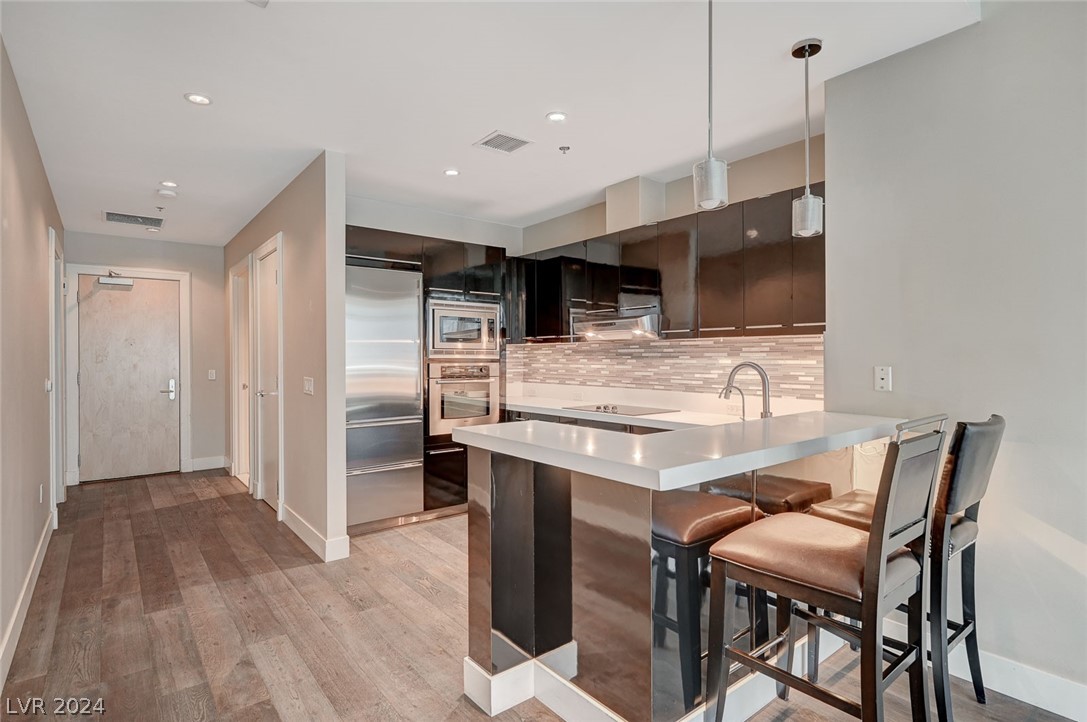 2700 Las Vegas Boulevard 402