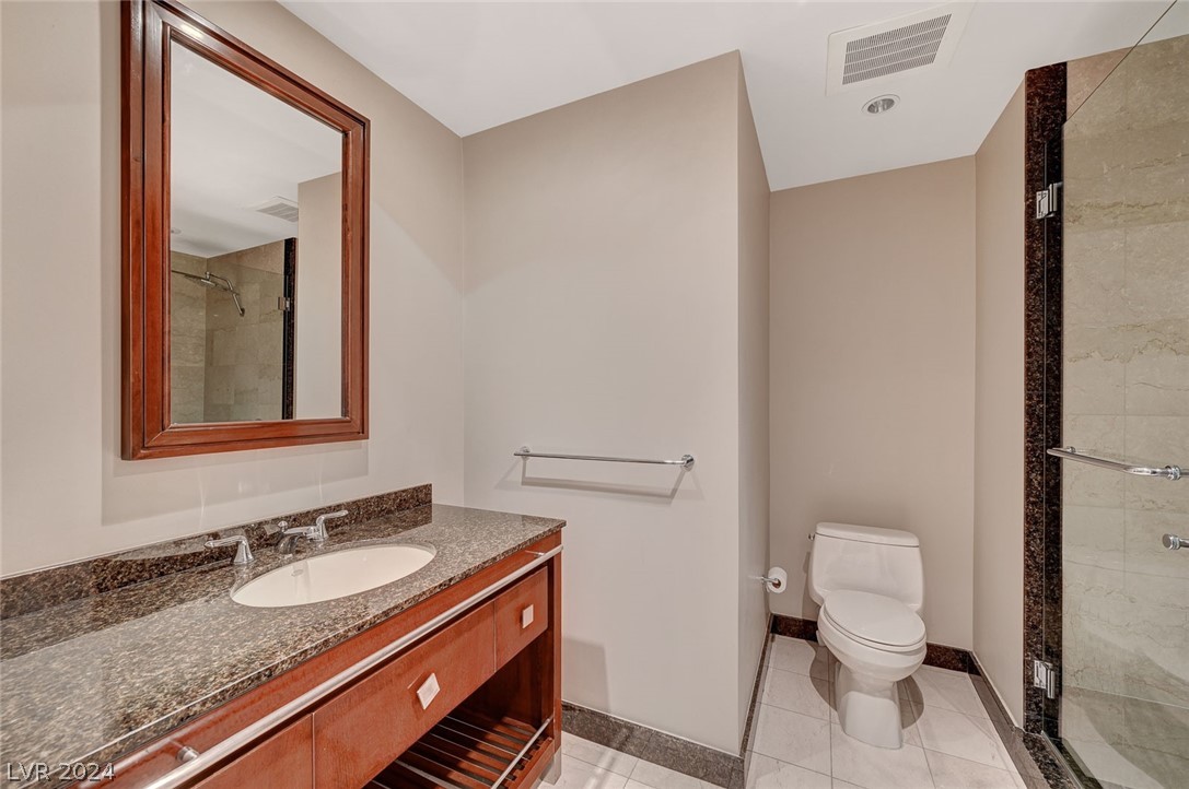 2700 Las Vegas Boulevard 402