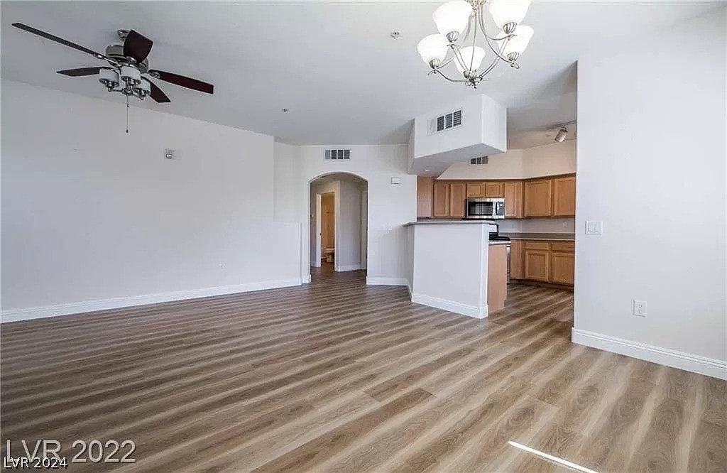 8777 West Maule Avenue 1177