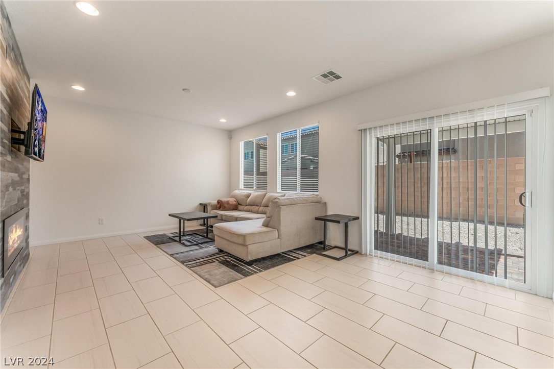 2101 Stone Well Road