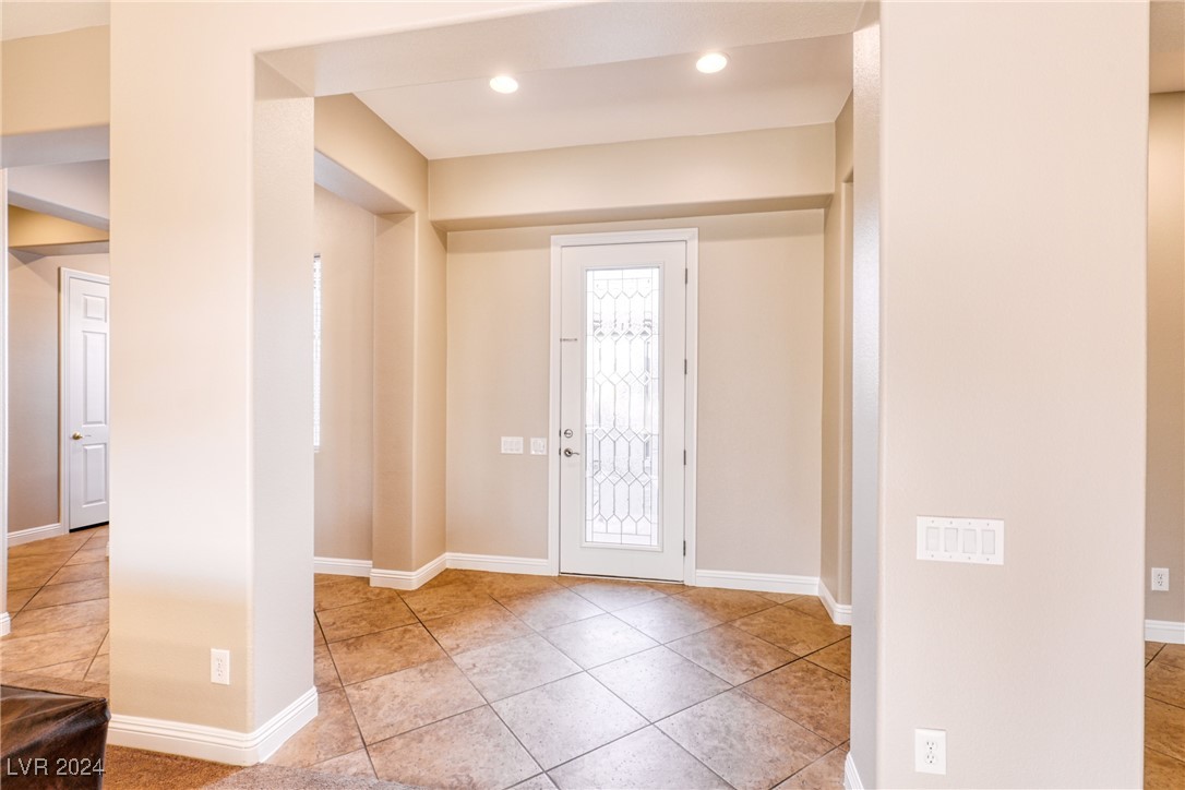 7293 Olsen Farm Street