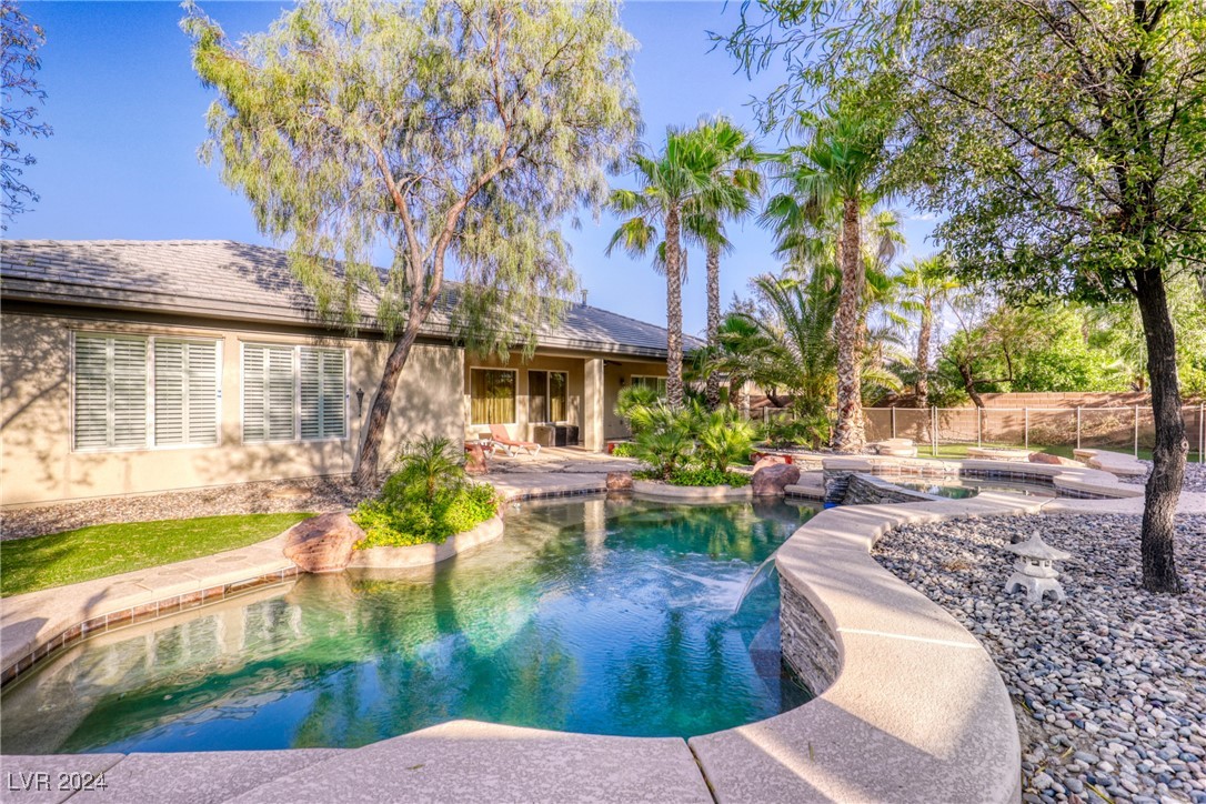 7293 Olsen Farm Street