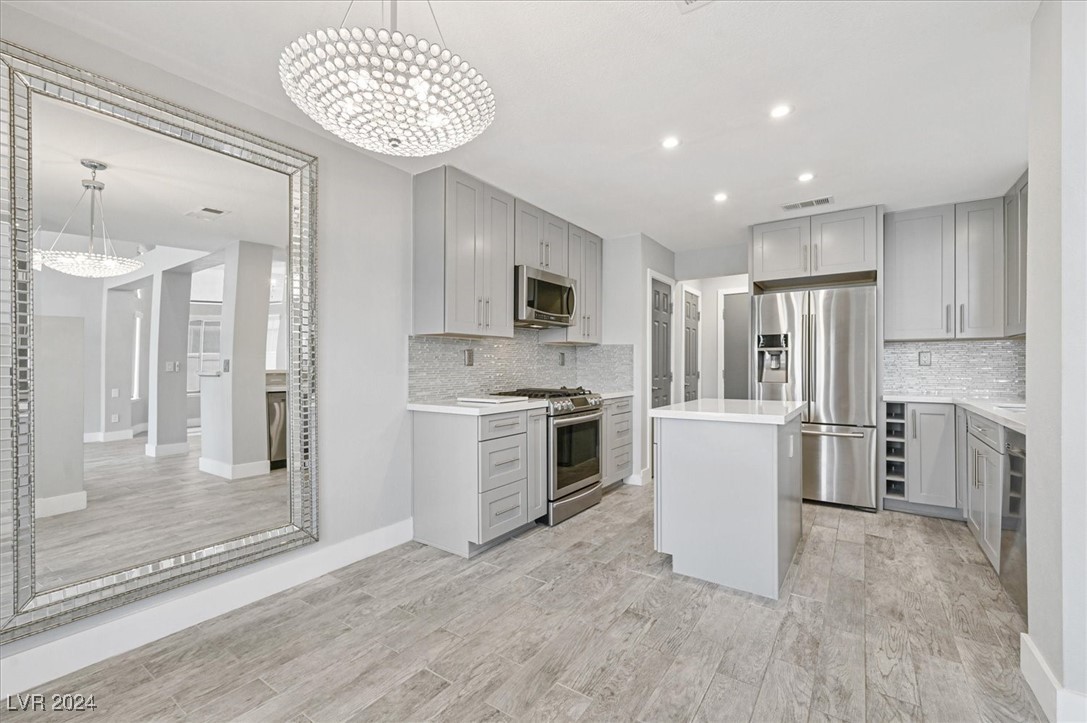 2633 Seashore Drive