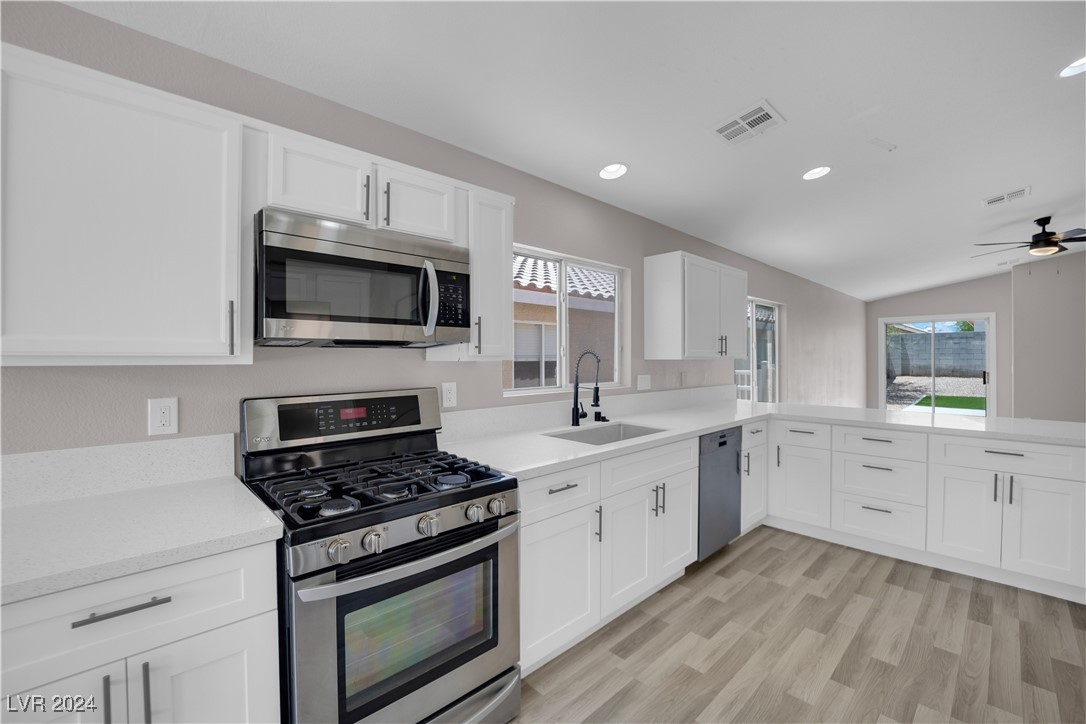 4945 Sapphire Light Street