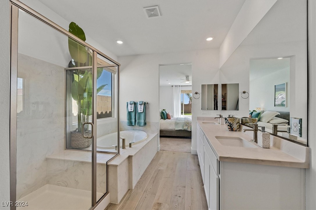 10935 Valdina Pines Court