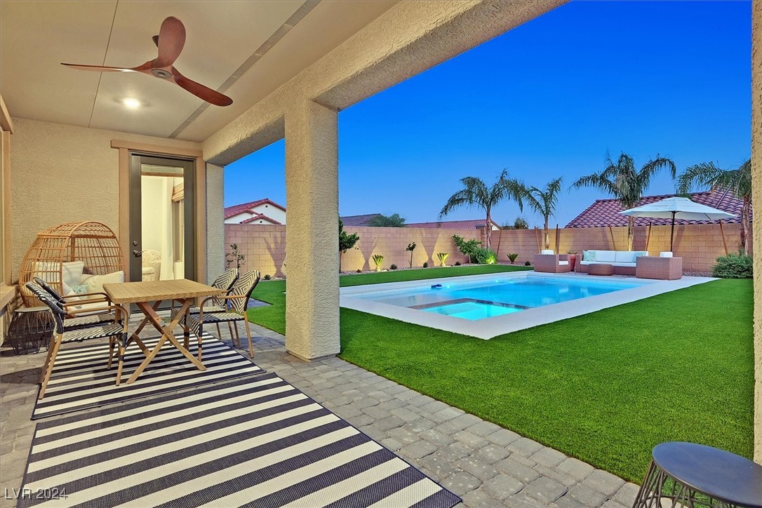 10935 Valdina Pines Court