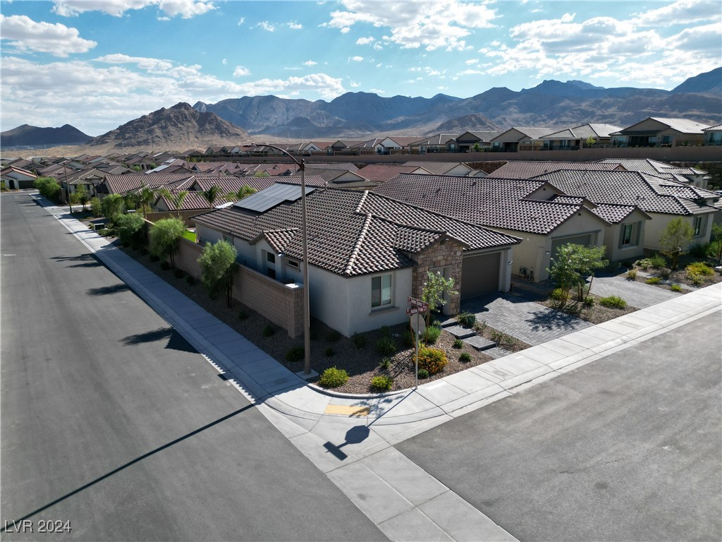 10935 Valdina Pines Court