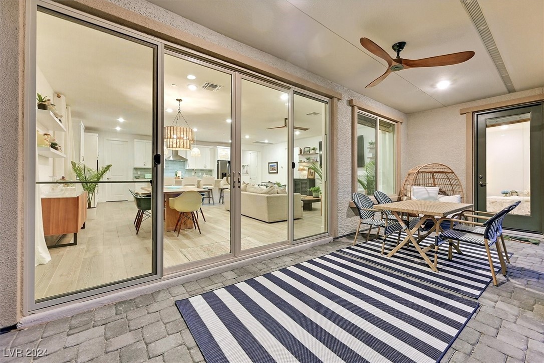 10935 Valdina Pines Court