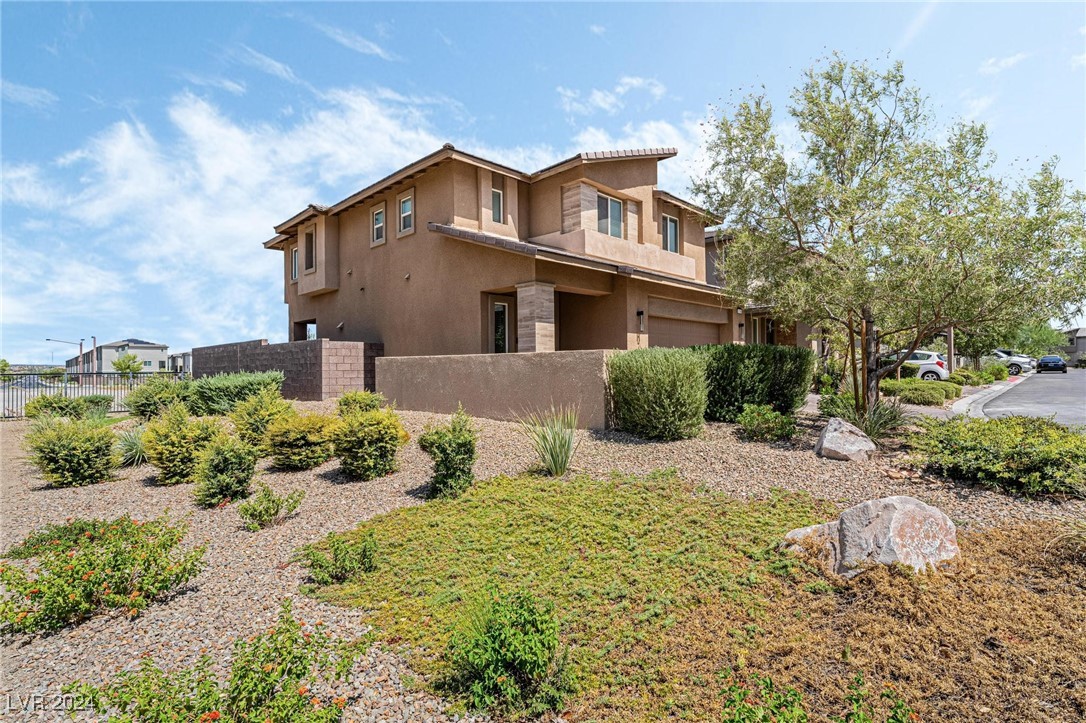 9784 Pyrite Mystery Avenue