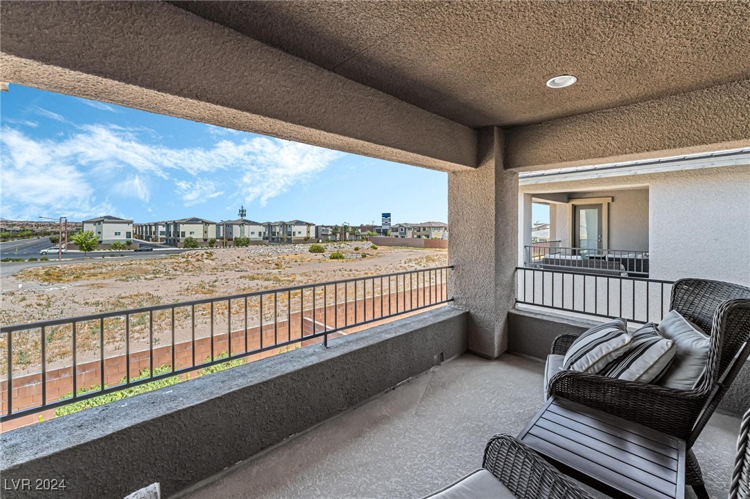 9784 Pyrite Mystery Avenue