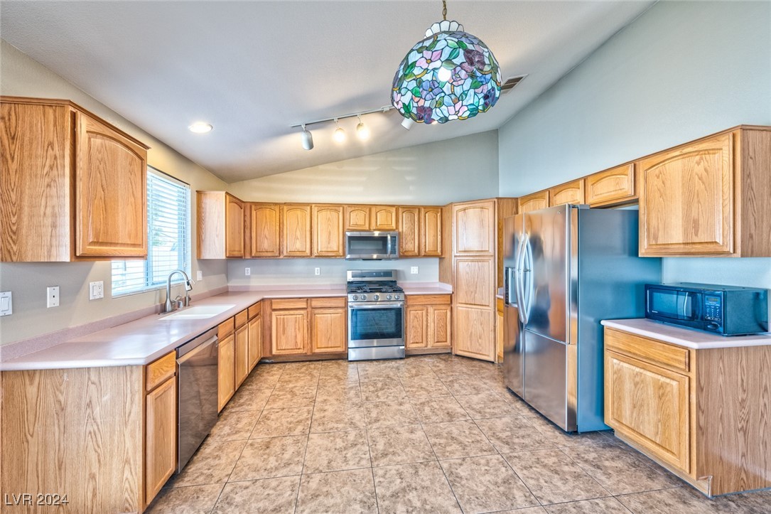 242 Prairie Sky Court