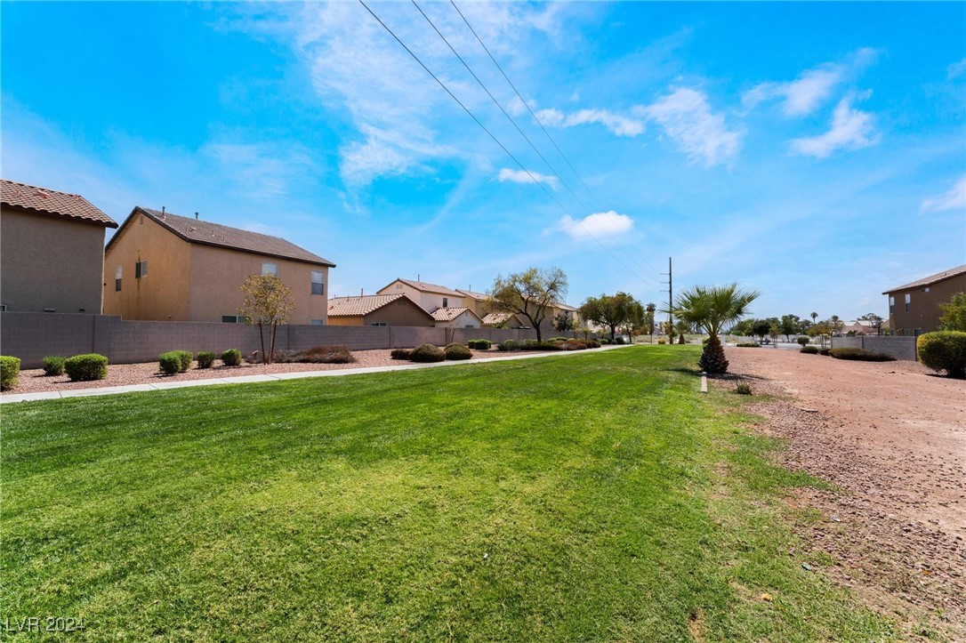 5989 Nectarine Grove Court