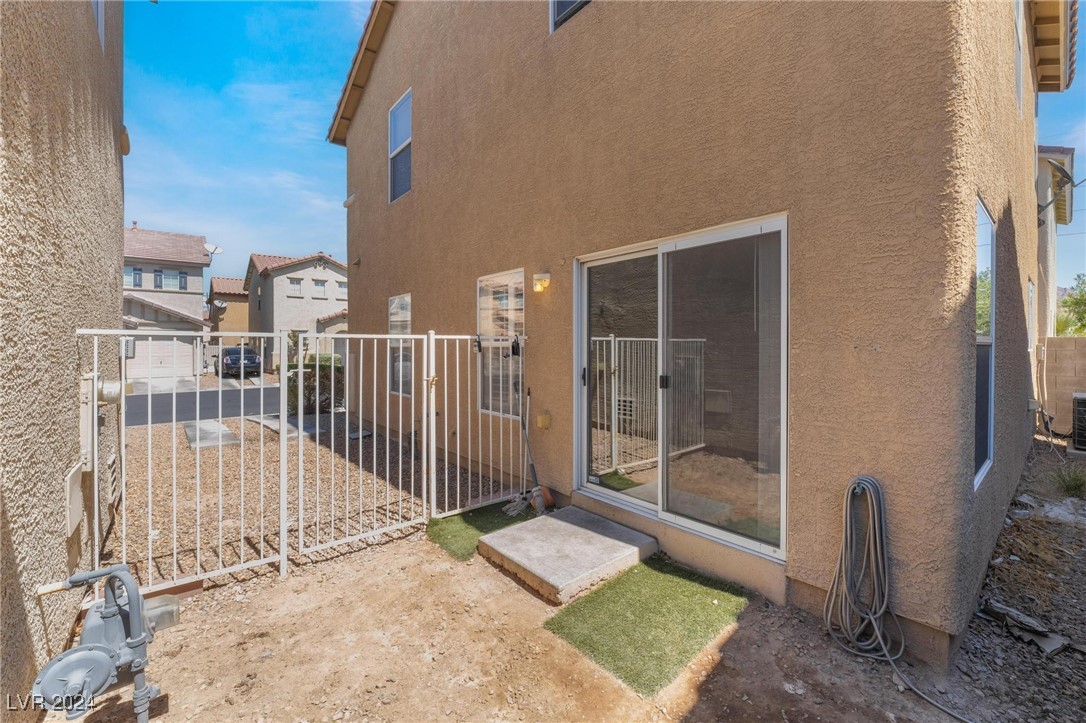 5989 Nectarine Grove Court