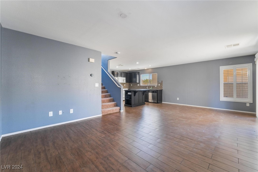 5989 Nectarine Grove Court