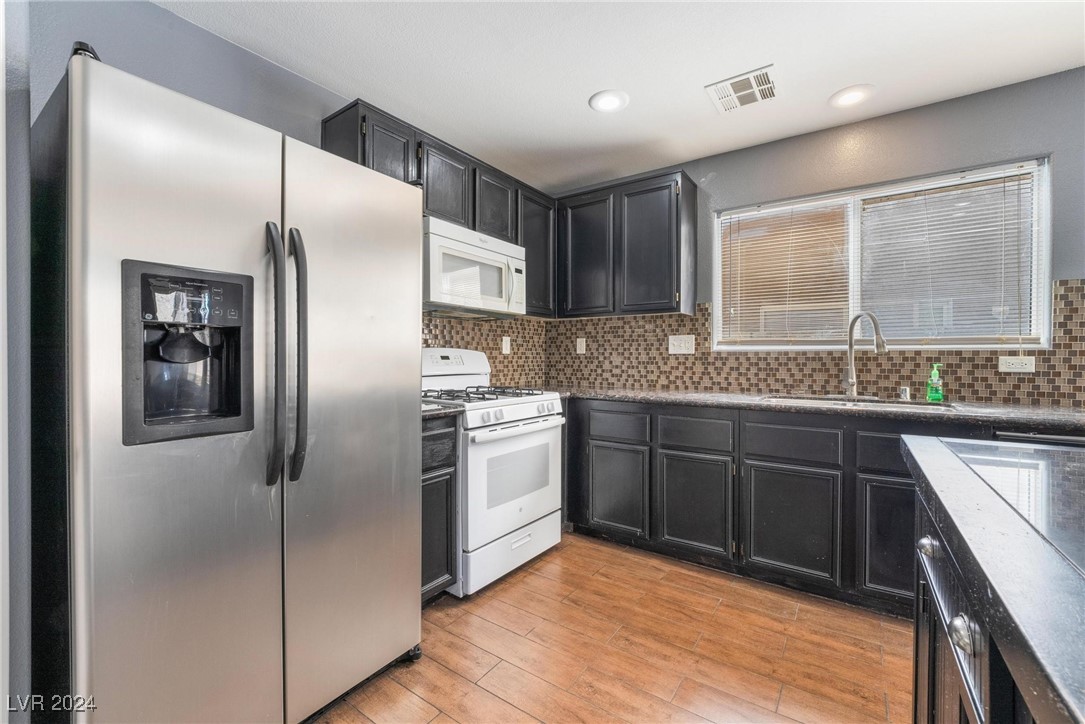 5989 Nectarine Grove Court