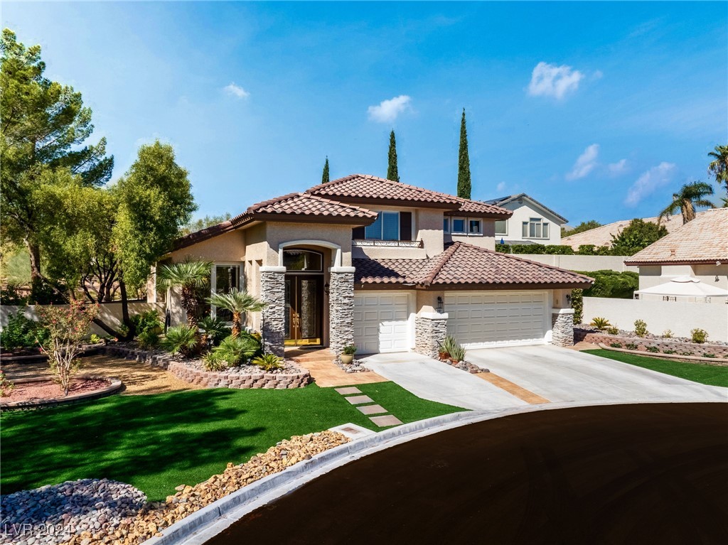 2001 Spring Rose Street