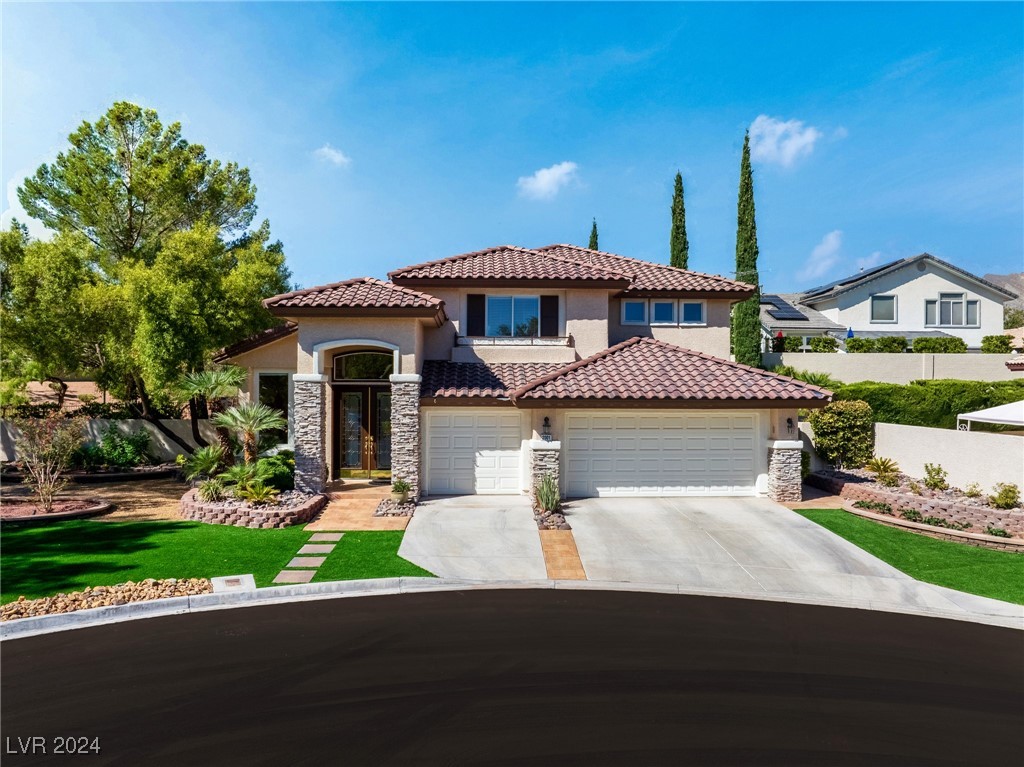 2001 Spring Rose Street