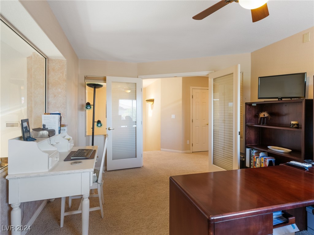 2001 Spring Rose Street