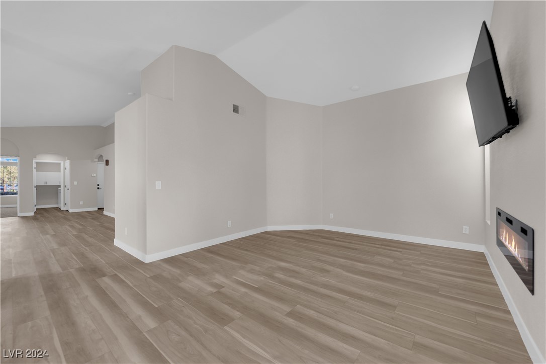 203 Shadow Pointe Street