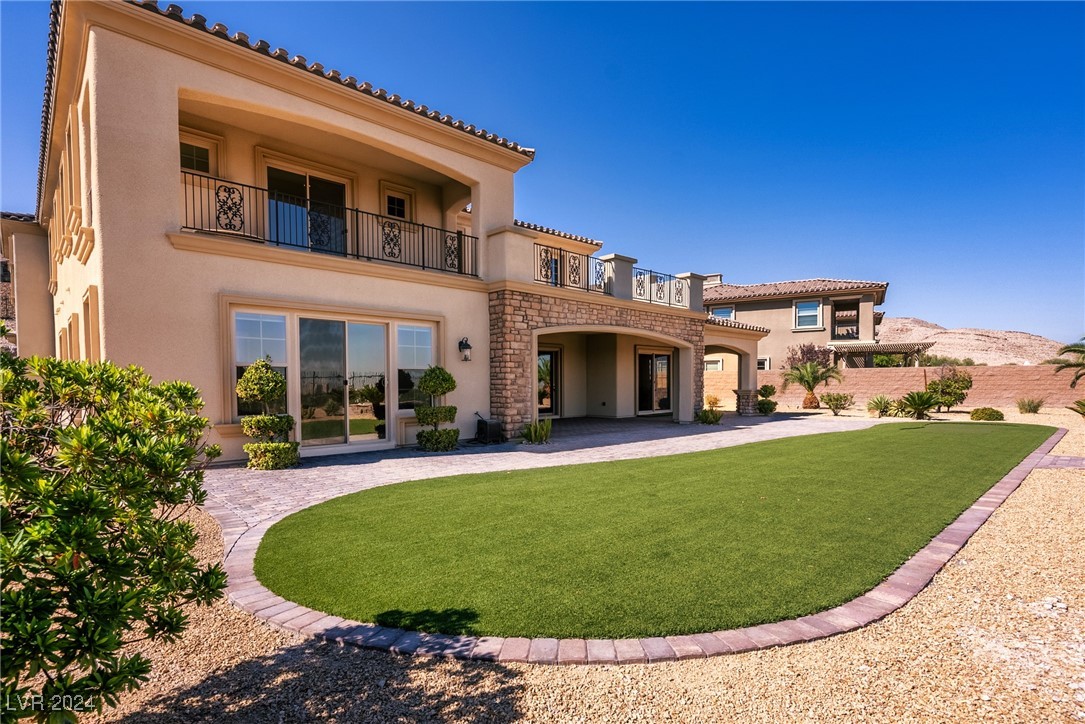 36 Olympia Chase Drive