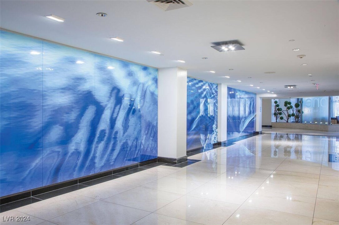 8255 LAS VEGAS Boulevard 1318