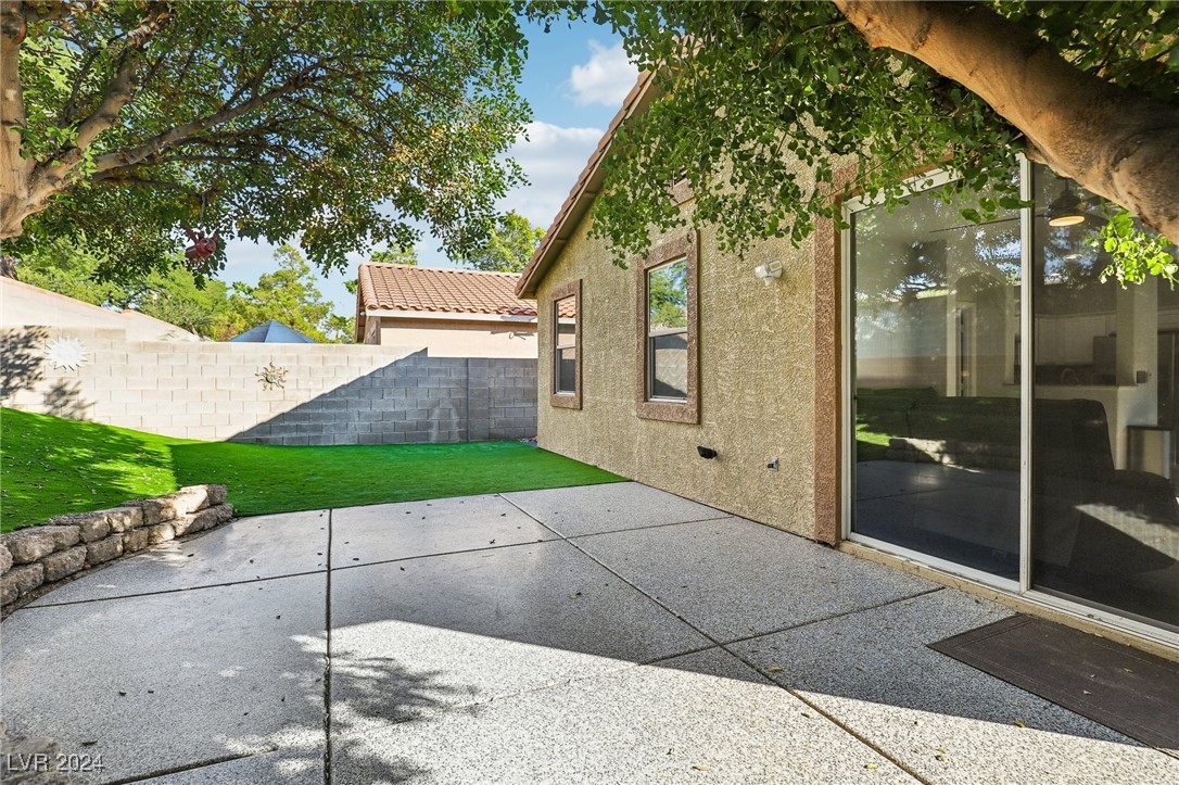 309 Jacaranda Arbor Street