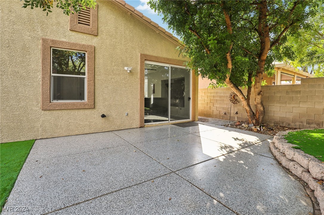 309 Jacaranda Arbor Street