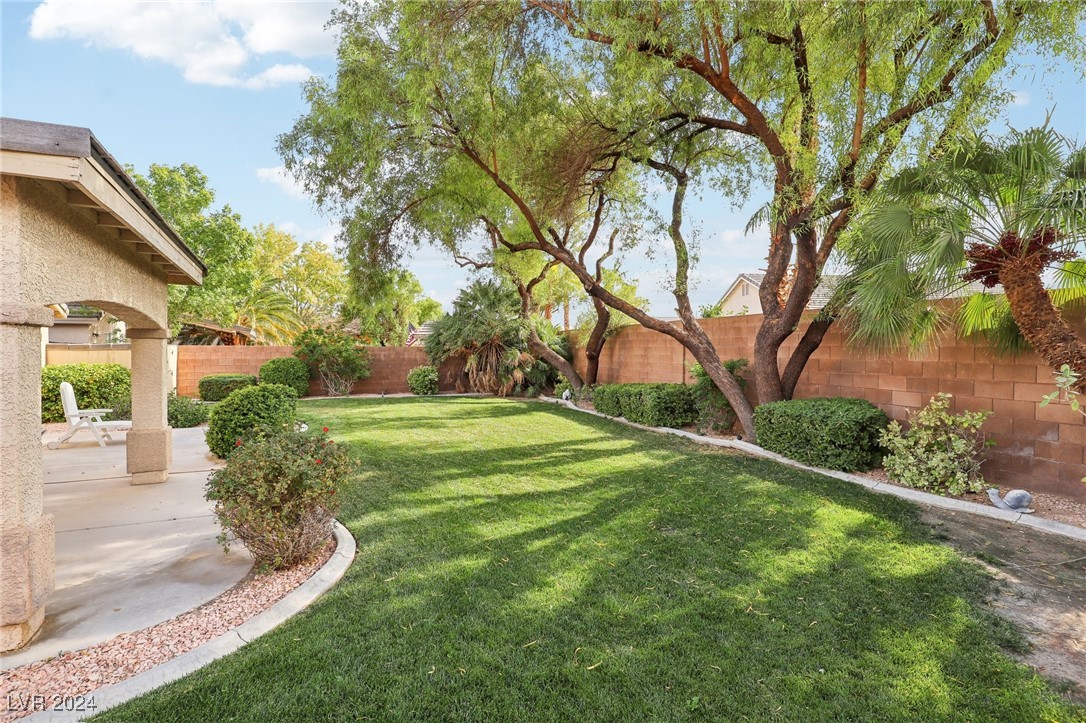 7529 Evening Falls Drive