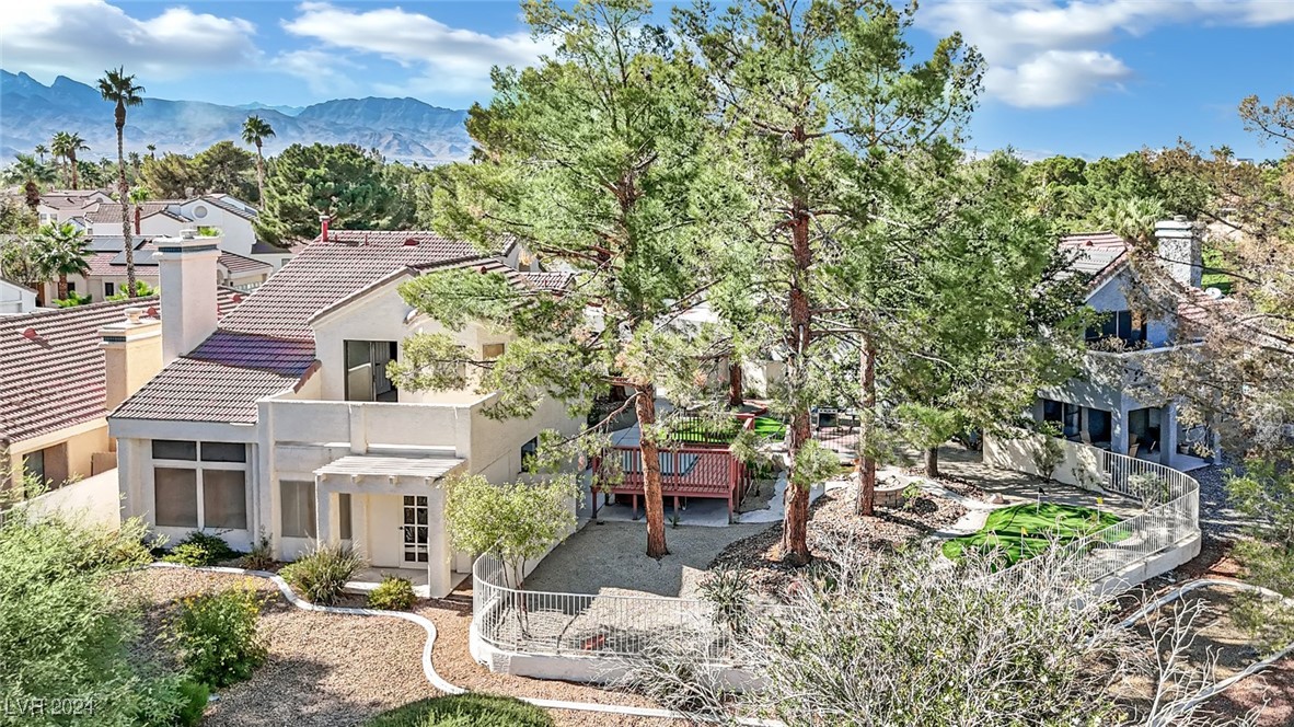 5281 Crooked Valley Drive