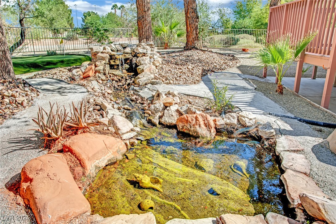 5281 Crooked Valley Drive