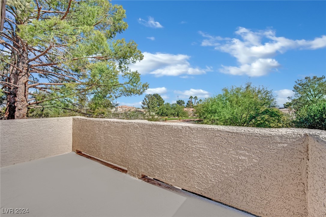 5281 Crooked Valley Drive