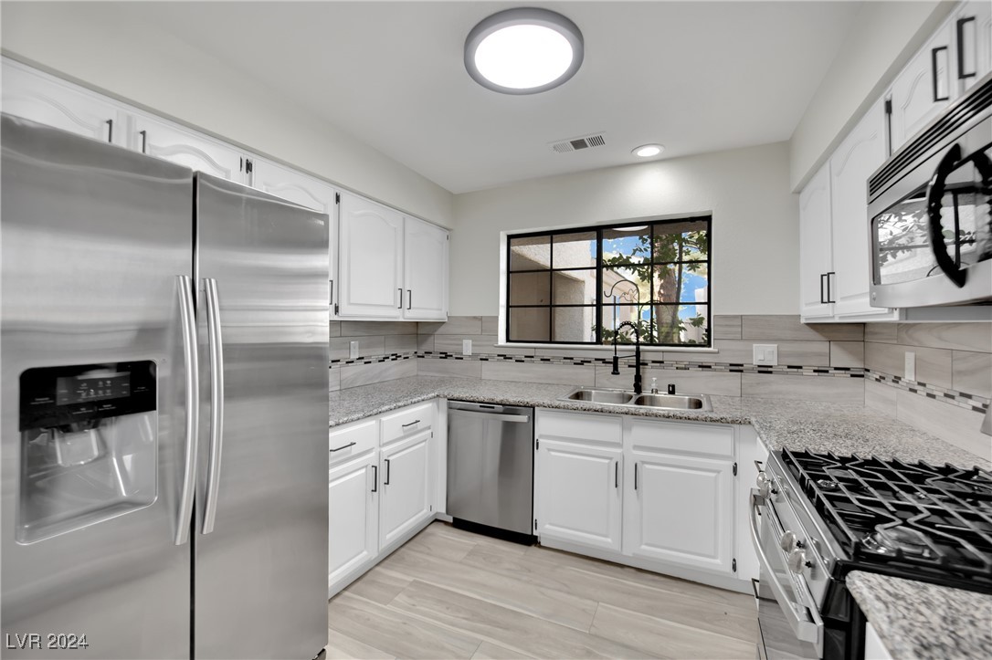 5281 Crooked Valley Drive