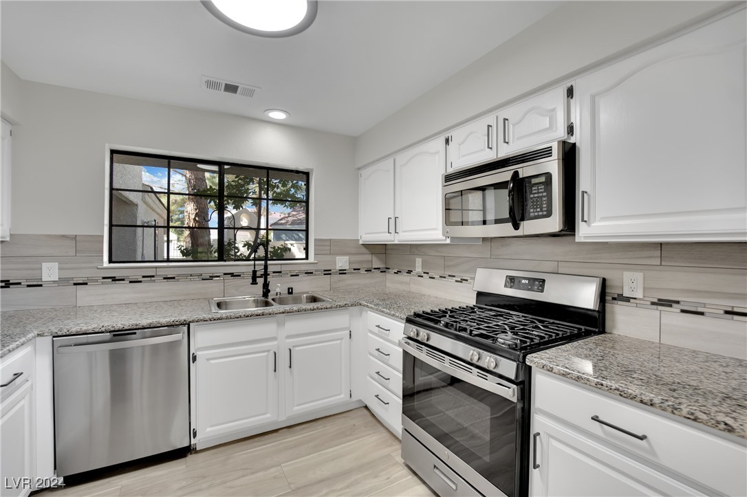 5281 Crooked Valley Drive