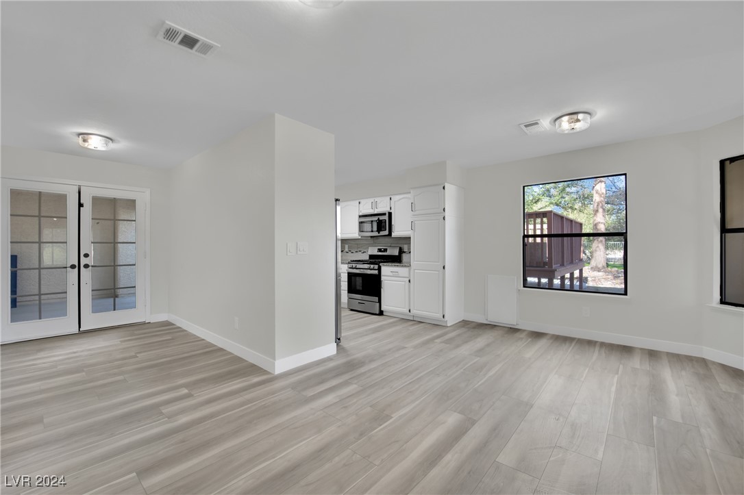 5281 Crooked Valley Drive