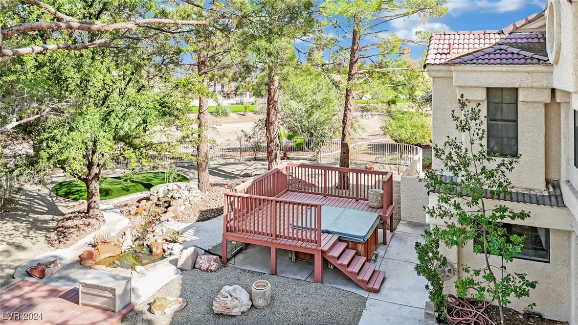 5281 Crooked Valley Drive