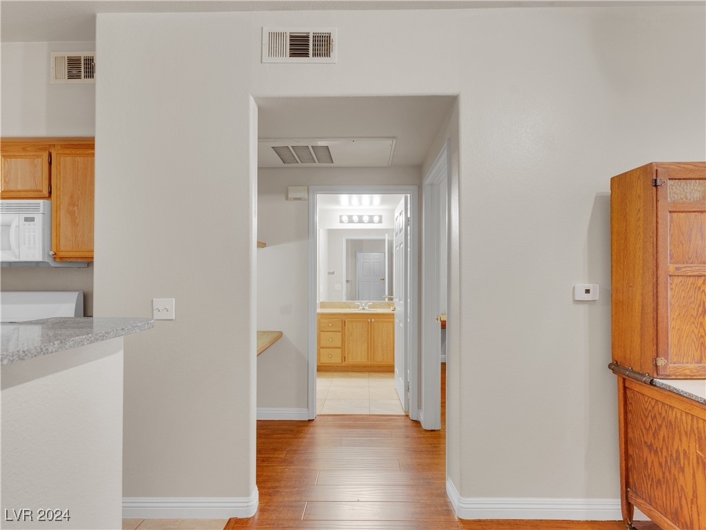 10550 West Alexander Road 1106