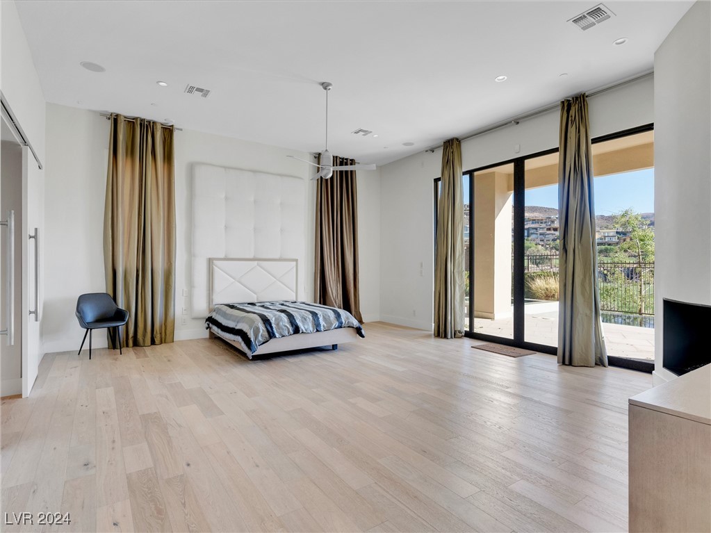 1493 Foothills Village Drive