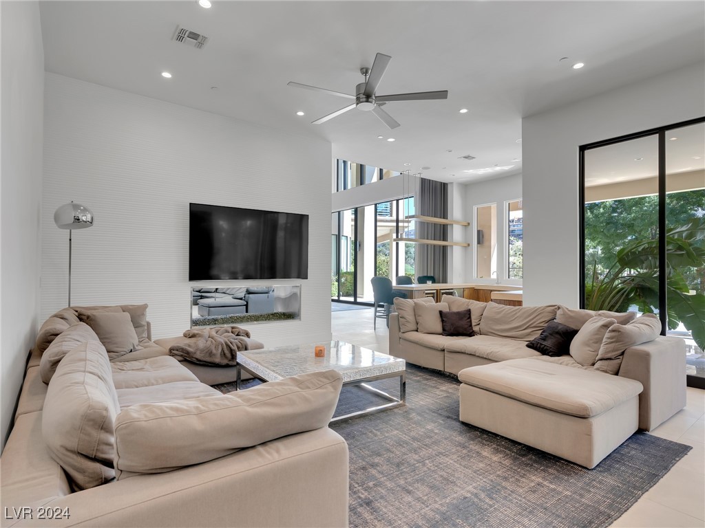 1493 Foothills Village Drive