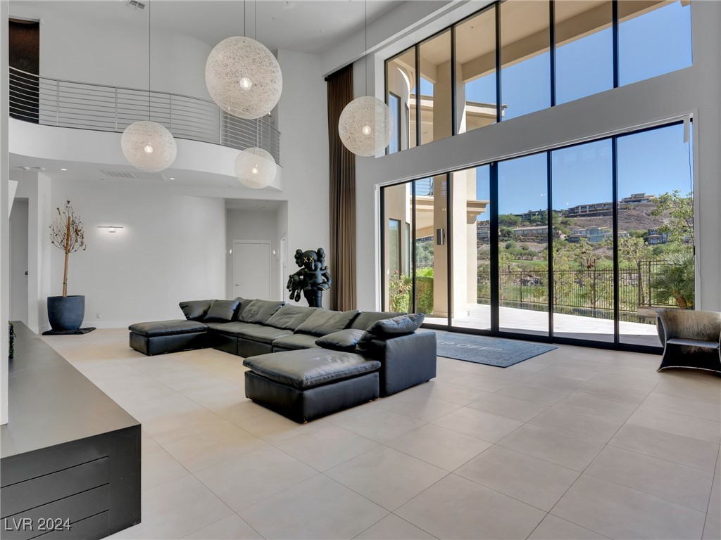 1493 Foothills Village Drive