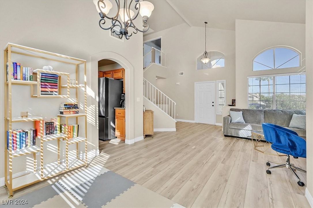 1011 Sandy Shale Street