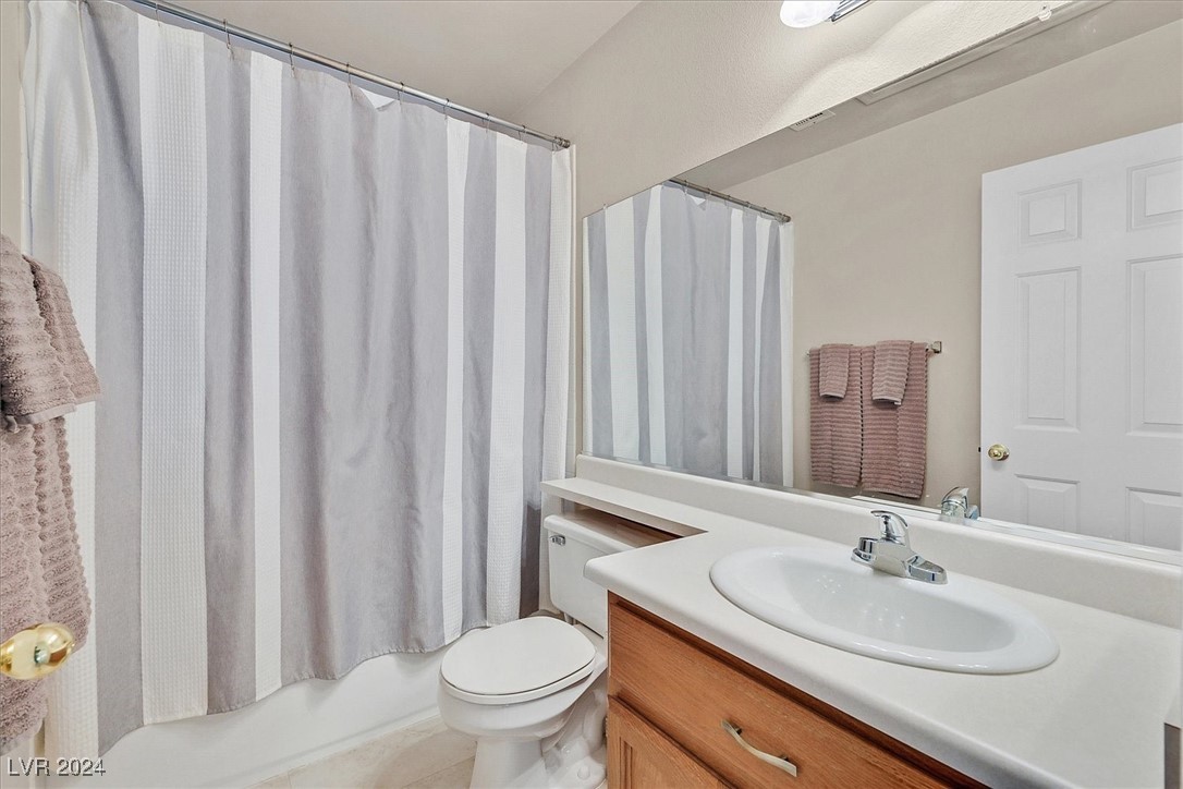 1011 Sandy Shale Street