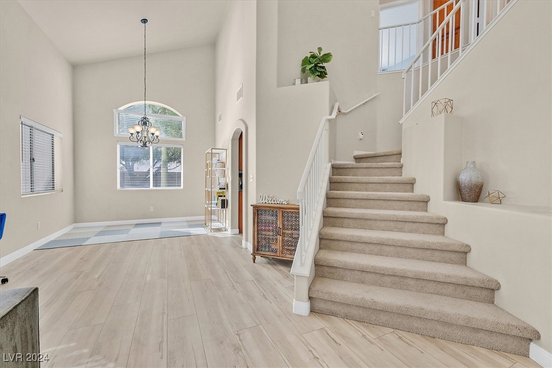 1011 Sandy Shale Street