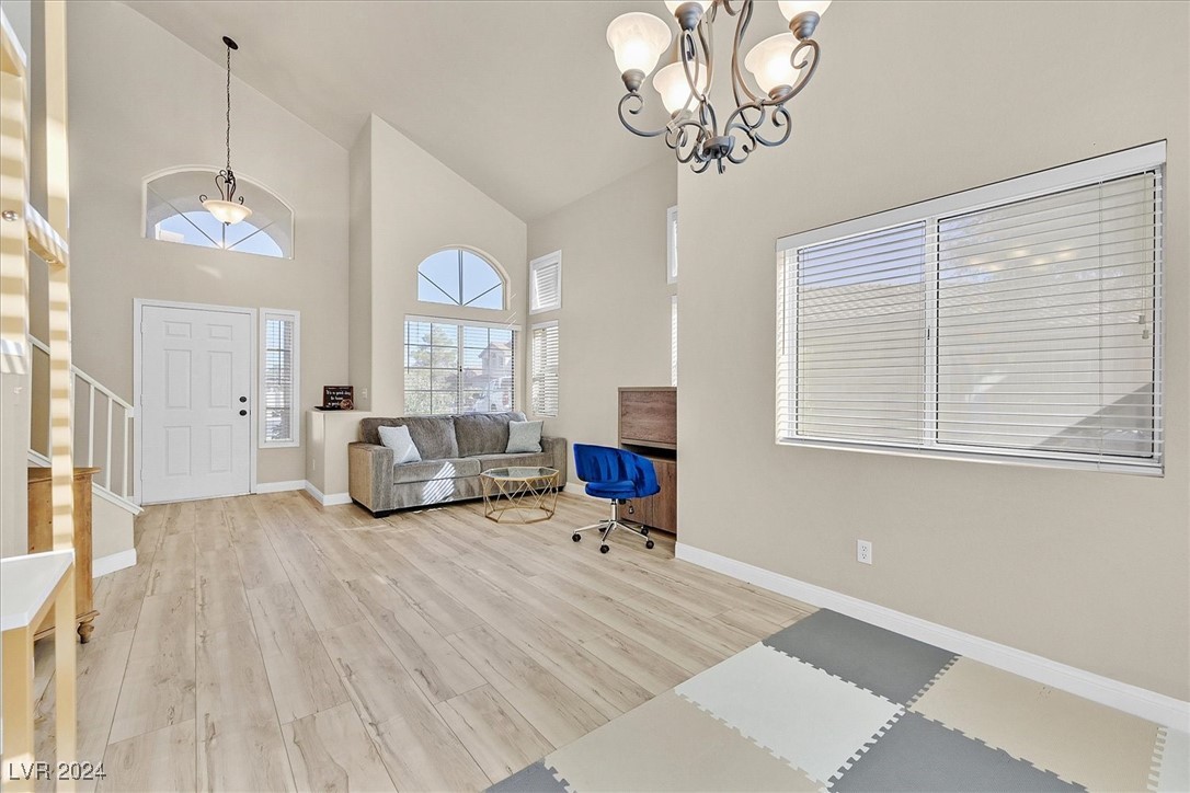 1011 Sandy Shale Street