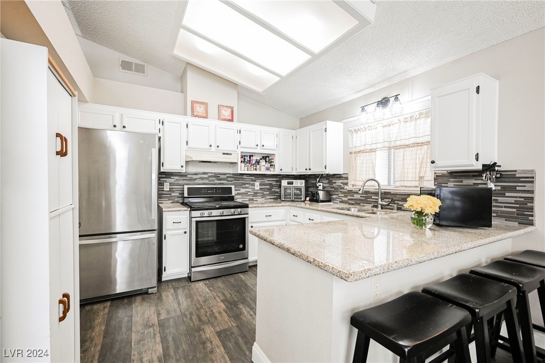 2312 Ray Kanel Drive