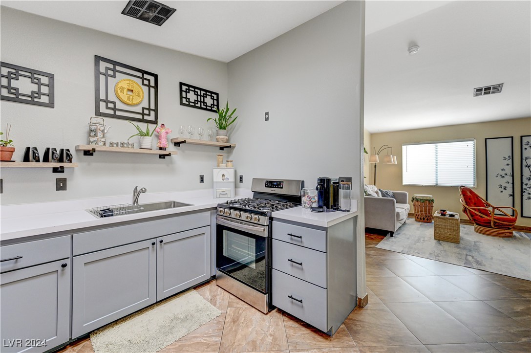 3316 Gold Run Street