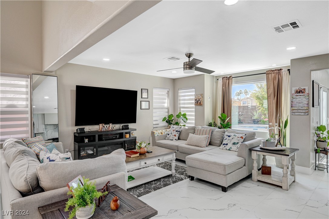 2301 Blackberry Valley Way