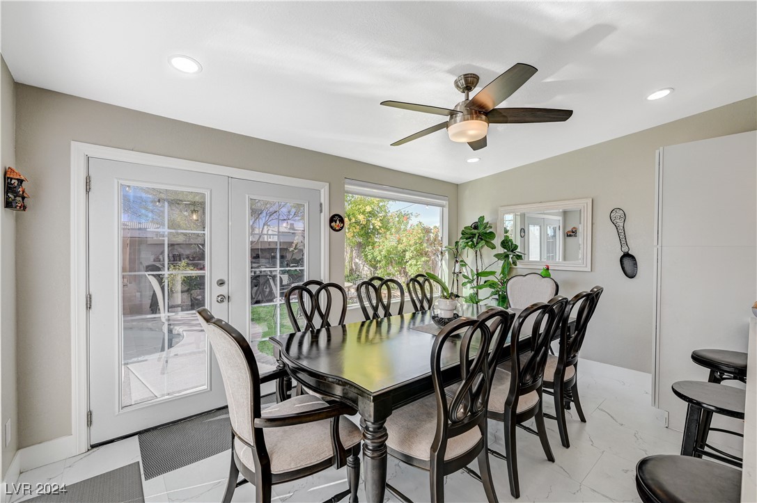 2301 Blackberry Valley Way