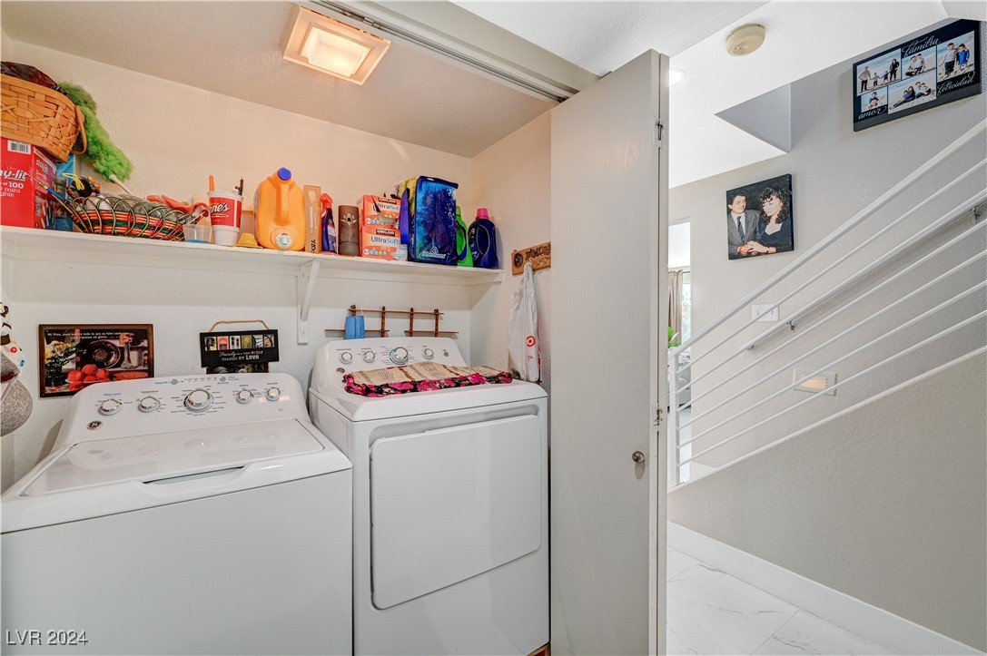 2301 Blackberry Valley Way