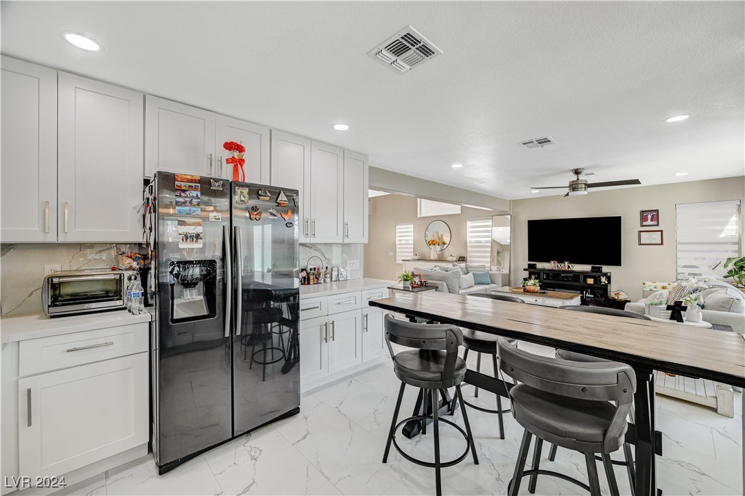 2301 Blackberry Valley Way