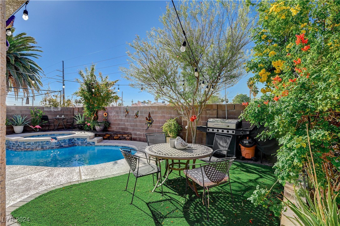 2301 Blackberry Valley Way